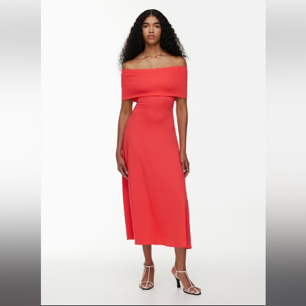 Aritzia Babaton Statuette Dress